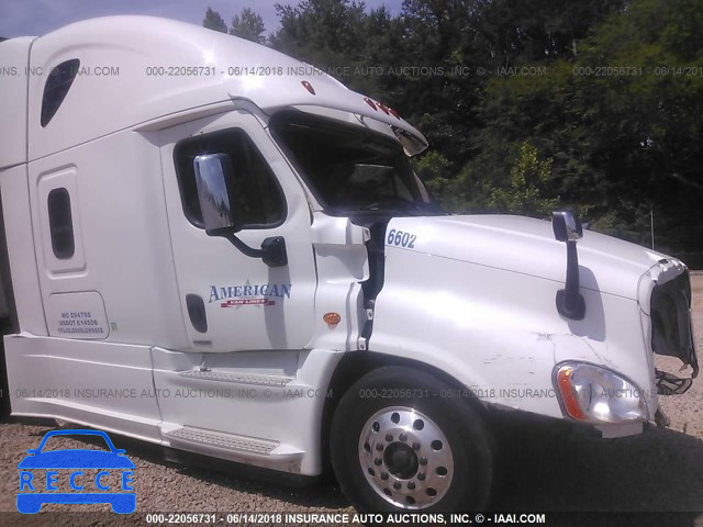 2016 FREIGHTLINER CASCADIA 125 1FUJGLD67GLGW6602 image 0