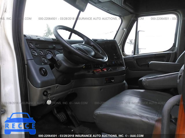 2010 FREIGHTLINER CASCADIA 125 1FUJGLDR2ASAV2564 Bild 4