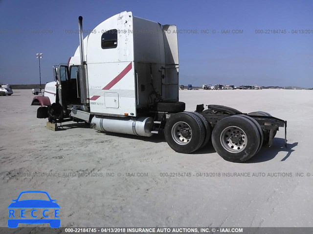 2000 FREIGHTLINER CONVENTIONAL FLD120 1FUPCSZB1YLG50564 image 2