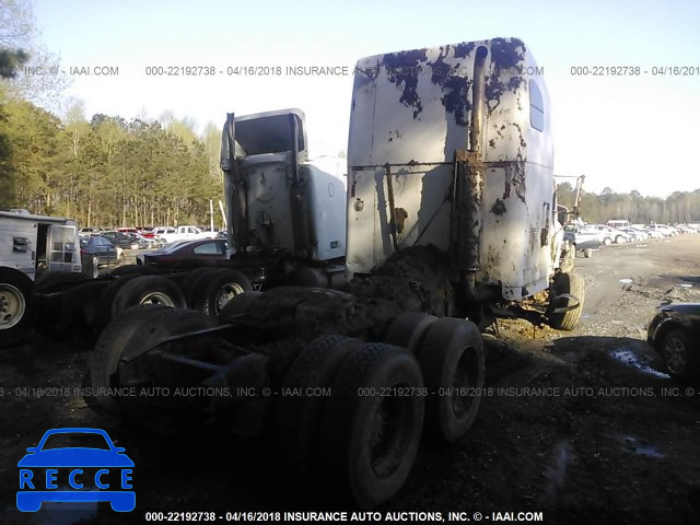 2000 FREIGHTLINER CONVENTIONAL FLD120 1FVYDSEBXYDF67485 image 3