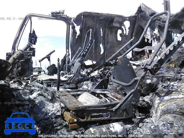1999 FREIGHTLINER CONVENTIONAL FLC120 1FUYSZYBXXLA00633 image 4