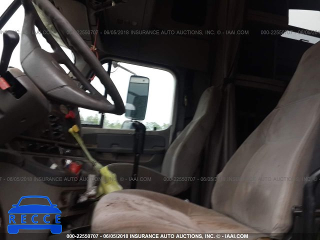 2004 FREIGHTLINER COLUMBIA COLUMBIA 1FUJA6AV34LM28849 image 4