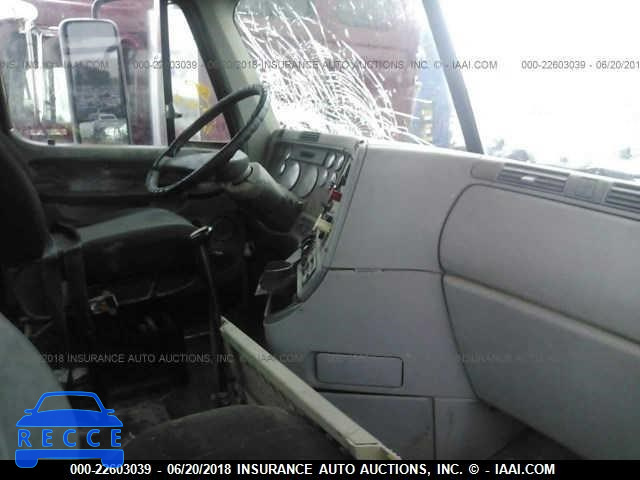 1999 FREIGHTLINER CONVENTIONAL FLC120 1FUYSSEB1XL969567 image 4
