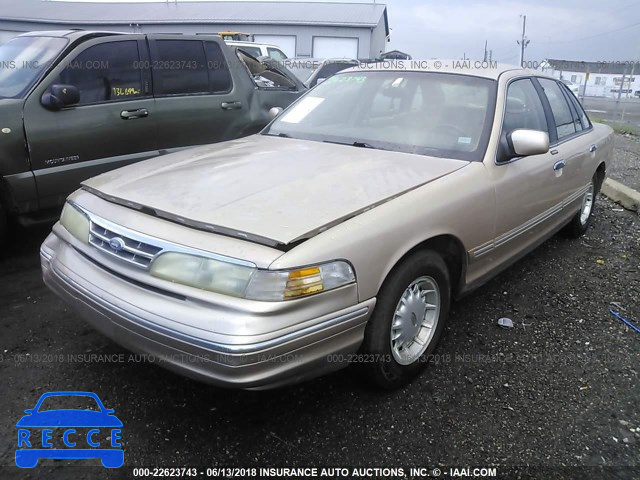 1996 FORD CROWN VICTORIA LX 2FALP74WXTX115670 image 1