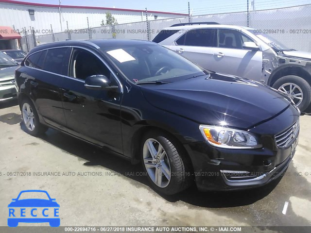 2015 VOLVO V60 PREMIER YV1612SBXF1187214 Bild 0