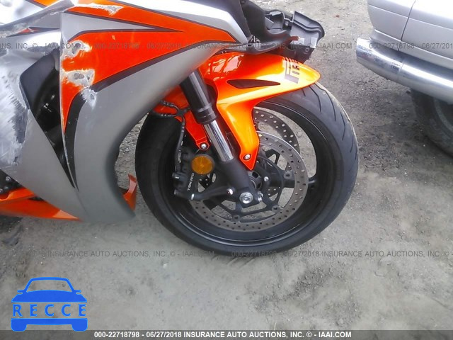 2010 HONDA CBR1000 RR JH2SC5908AK200587 image 4