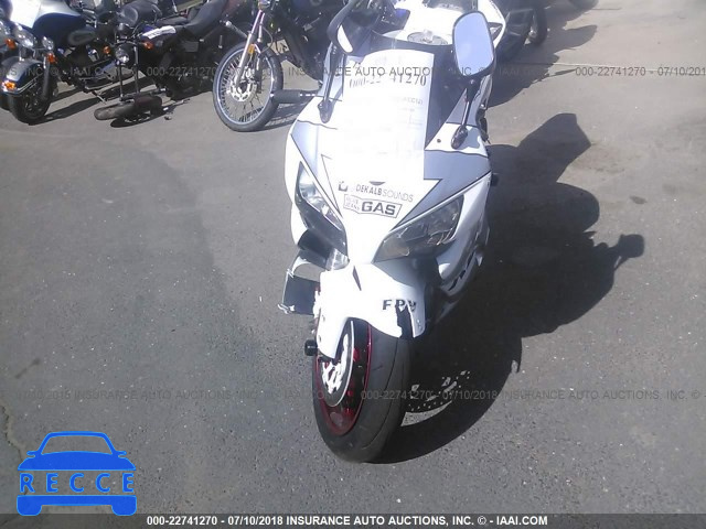 2005 HONDA CBR1000 RR JH2SC57045M101858 image 4