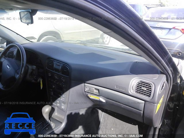 2004 VOLVO V40 1.9T YV1VW27504F083959 image 4