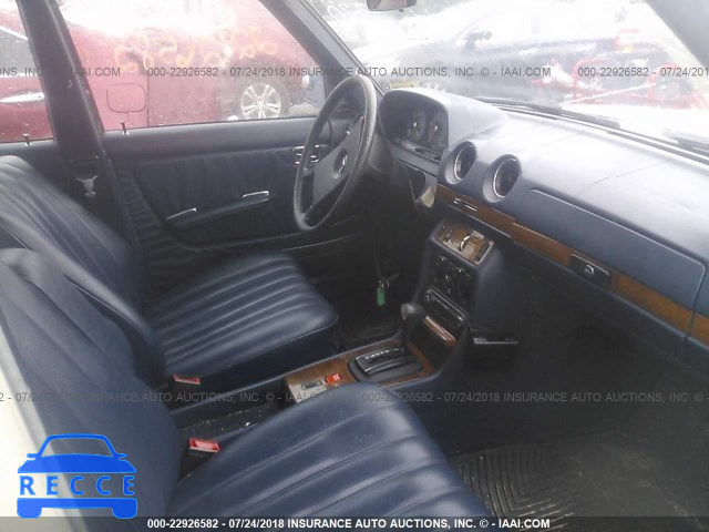 1982 MERCEDES-BENZ 240 D WDBAB23AXCB291869 image 4