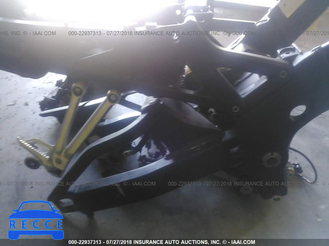 2004 SUZUKI GSX-R750 K JS1GR7JA142105557 image 7
