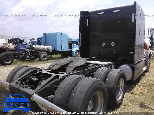 2010 PETERBILT 386 1XPHD49X3AD104134 image 3