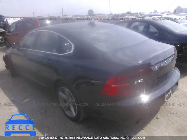 2018 VOLVO S90 T5/MOMENTUM LVY982AK5JP030673 image 2