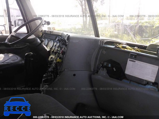2001 FREIGHTLINER COLUMBIA 1FUJA6CG51LH83213 image 4