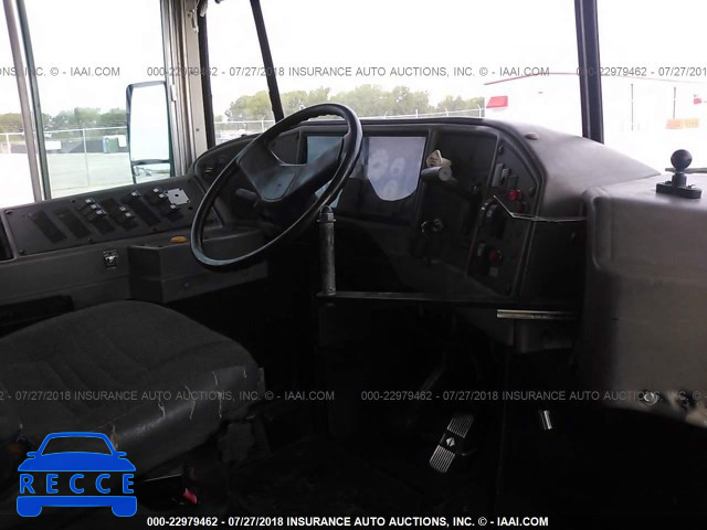 2001 INTERNATIONAL 3000 1HVBRABN11A914566 image 4