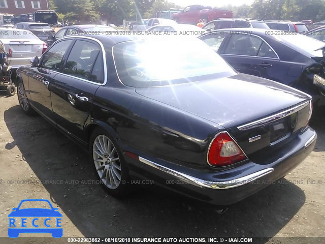 2007 JAGUAR XJ8 SAJWA71B77SH16560 image 2