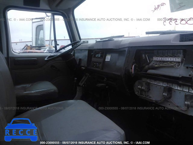 1998 INTERNATIONAL 4000 4700 1HTSCABH5WH566838 image 4