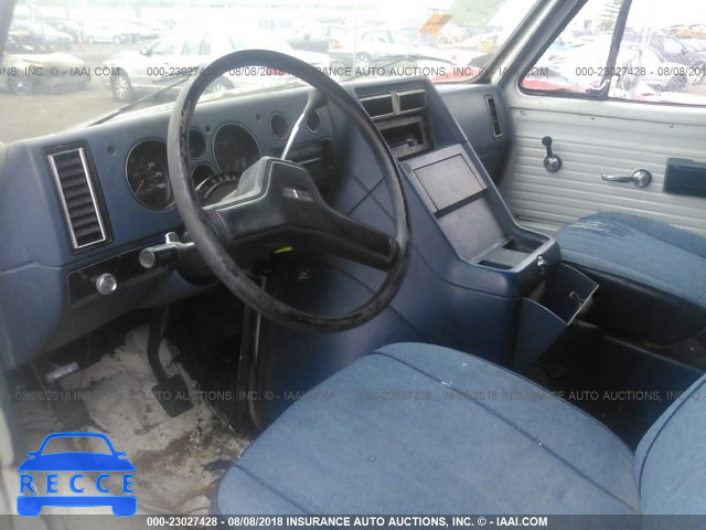 1988 CHEVROLET G20 1GCEG25K4J7132775 image 4