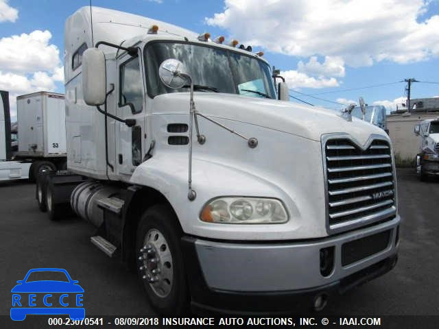 2011 MACK CXU613 CXU600 1M1AW09Y1BM015386 Bild 1