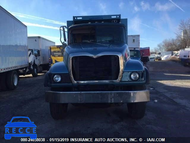 2005 MACK 700 CV700 1M2AG11C35M019782 image 0