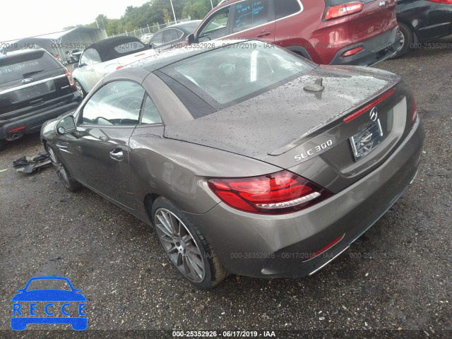 2017 MERCEDES-BENZ SLC 300 WDDPK3JA2HF135481 зображення 2