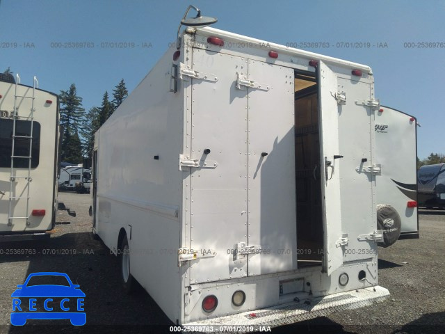 2002 WORKHORSE CUSTOM CHASSIS FORWARD CONTROL CHASSIS P4500 5B4KP42R223343407 image 2