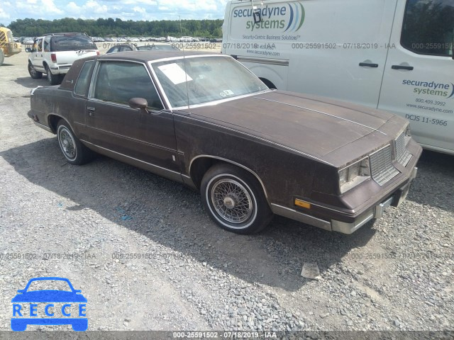 1985 OLDSMOBILE CUTLASS SUPREME BROUGHAM 1G3GM47A3FP333494 зображення 0