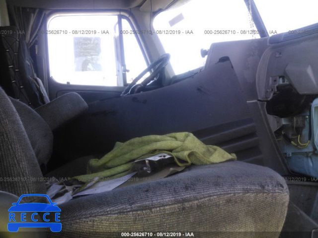 2001 FREIGHTLINER CONVENTIONAL ST120 1FUJBBCG11LJ15198 image 4
