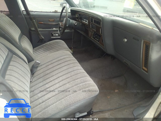 1990 OLDSMOBILE CUSTOM CRUISER 1G3BP84Y0LR302245 image 4