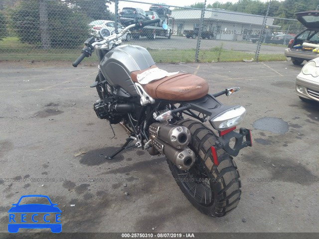 2018 BMW R NINE T SCRAMBLER WB10J3306JZ794572 Bild 2