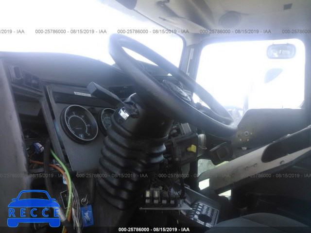 2006 KENWORTH CONSTRUCTIONON T300 2NKMLZ9X06M156675 image 4