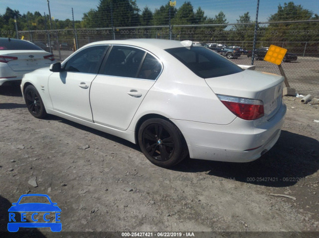 2010 BMW 5 SERIES XI WBANV1C56AC389342 Bild 2