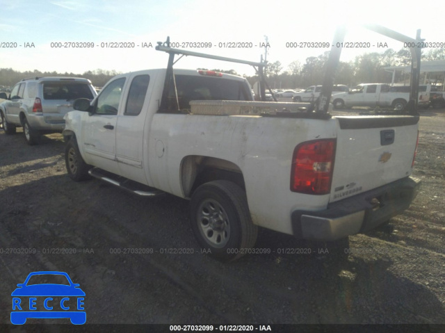 2011 CHEVROLET SILVERADO 1500 C1500 LS 1GCRCREA2BZ438991 image 2