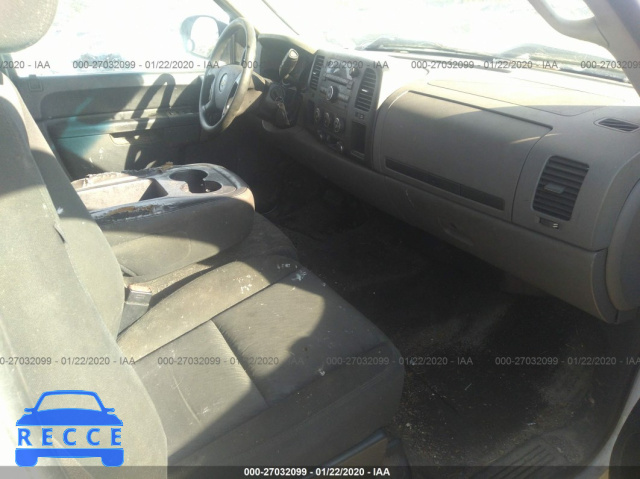 2011 CHEVROLET SILVERADO 1500 C1500 LS 1GCRCREA2BZ438991 image 4