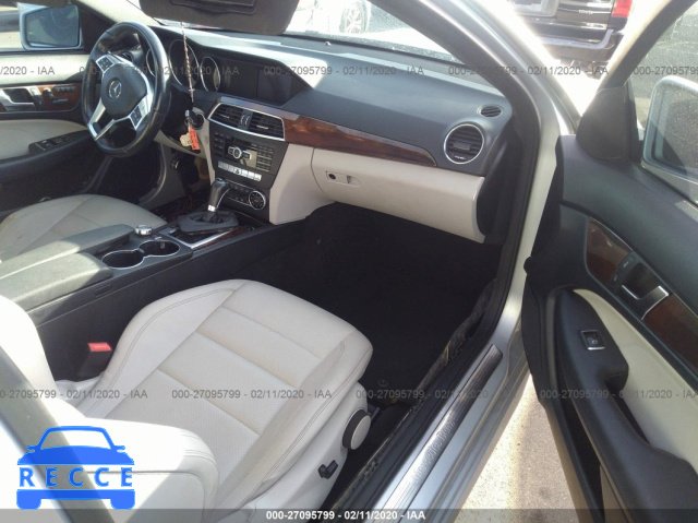 2014 MERCEDES-BENZ C-CLASS 250 WDDGJ4HB2EG273910 image 4