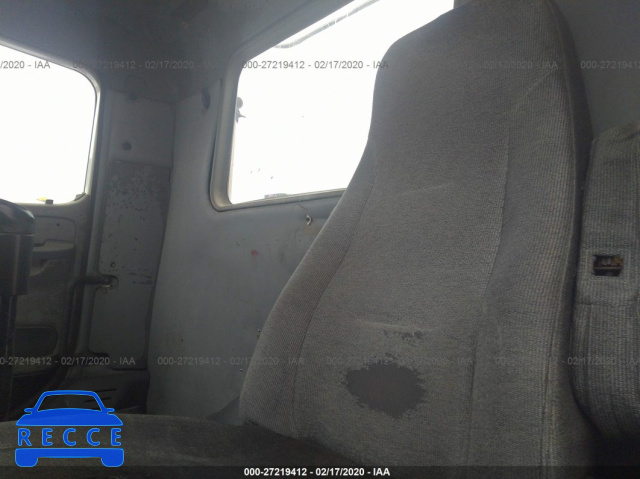 2001 FREIGHTLINER ST120 ST120 1FUJBBBG41LH91813 Bild 6