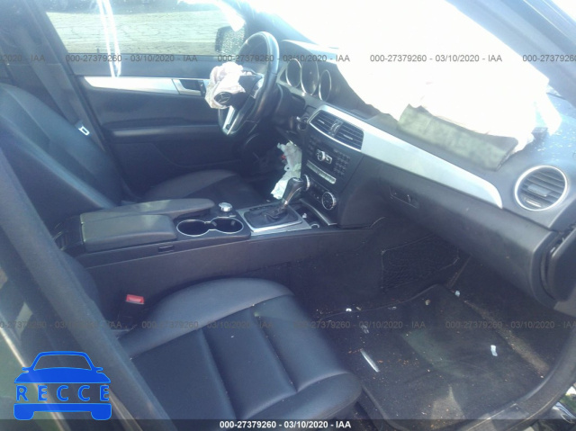 2014 MERCEDES-BENZ C-CLASS 250 WDDGF4HB7EG210044 image 4