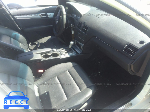 2011 MERCEDES-BENZ C-CLASS 300 WDDGF5EB0BA453834 image 4