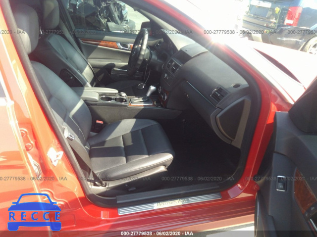 2011 MERCEDES-BENZ C-CLASS 300 WDDGF5EB2BA526119 image 4
