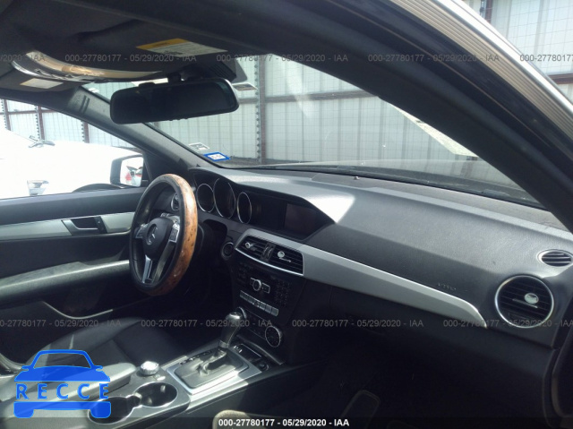 2014 MERCEDES-BENZ C-CLASS 250 WDDGF4HB6EG253788 image 4