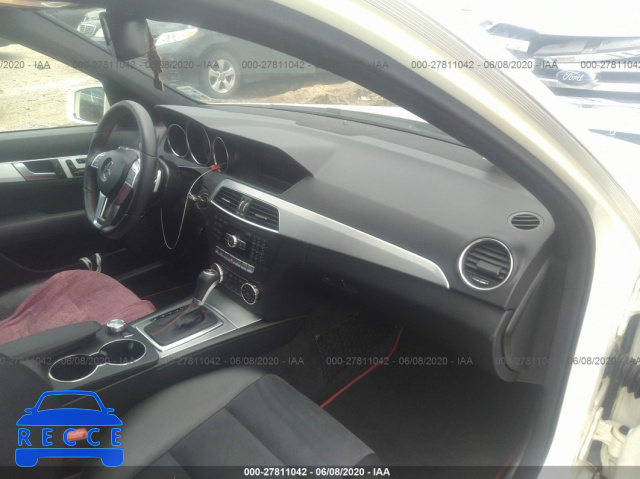 2013 MERCEDES-BENZ C-CLASS 350 WDDGF5HB0DA823856 image 4