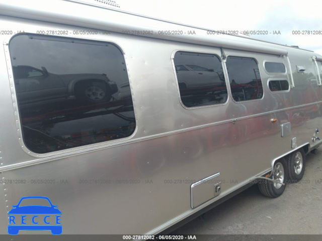 2017 AIRSTREAM TRAVEL TRAILER 1STC9YP28HJ538302 image 9