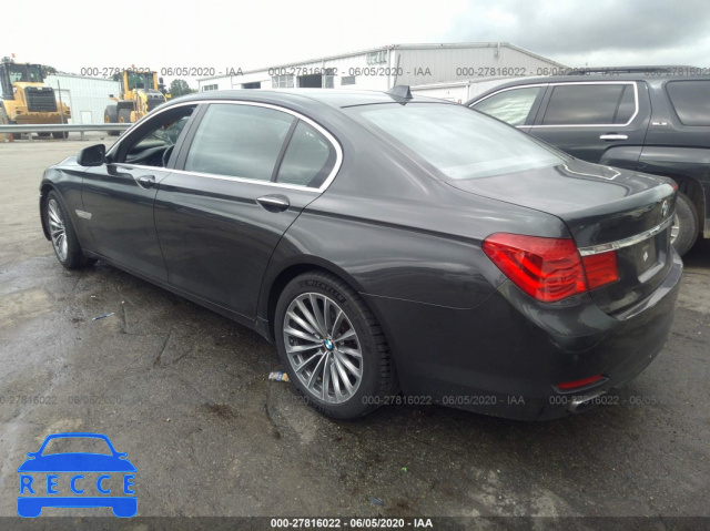 2011 BMW 7 SERIES LI WBAKB4C50BC392834 Bild 2