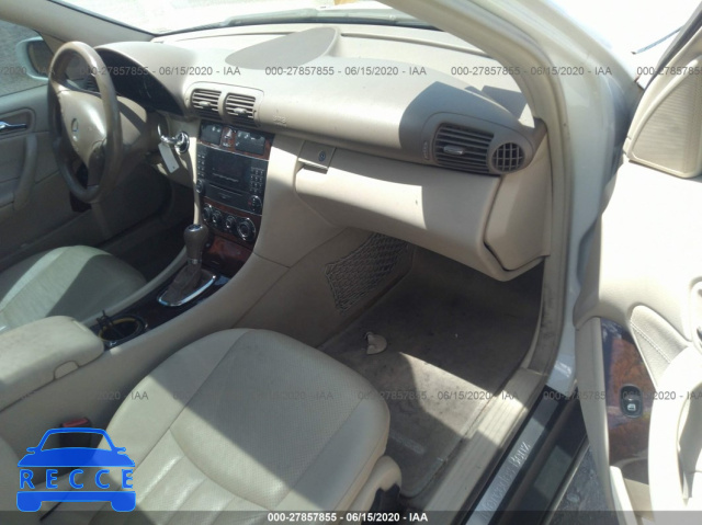 2005 MERCEDES-BENZ C-CLASS 240 WDBRF61J35F601373 image 4