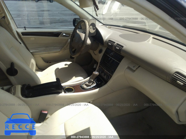 2005 MERCEDES-BENZ C-CLASS 240 4MATIC WDBRF81J05F597892 image 4