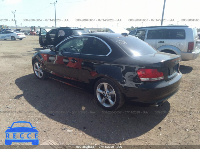 2011 BMW 1 SERIES WBAUP7C56BVP22069 image 2