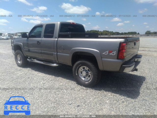 2006 CHEVROLET SILVERADO 2500HD K2500 HEAVY DUTY 1GCHK29DX6E245933 image 2