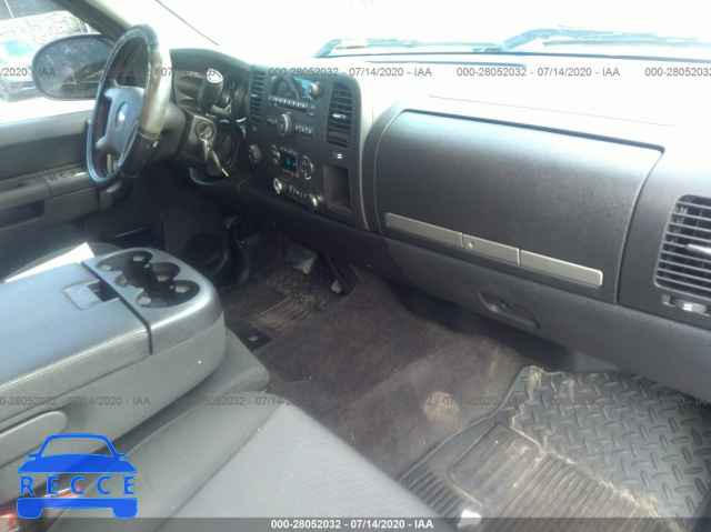 2013 CHEVROLET SILVERADO 1500 LT 1GCRKSE7XDZ223358 зображення 4