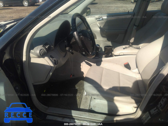 2005 MERCEDES-BENZ C-CLASS 1.8L WDBRF40J55F675660 image 4