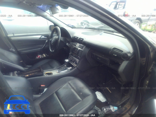 2005 MERCEDES-BENZ C-CLASS 1.8L WDBRF40J25F561647 image 4