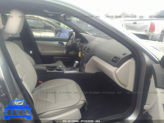 2011 MERCEDES-BENZ C-CLASS C 300 WDDGF5EB2BA446190 image 4